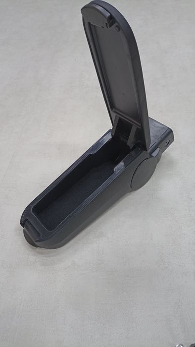 Bara подлокотник черный в сборе Бора