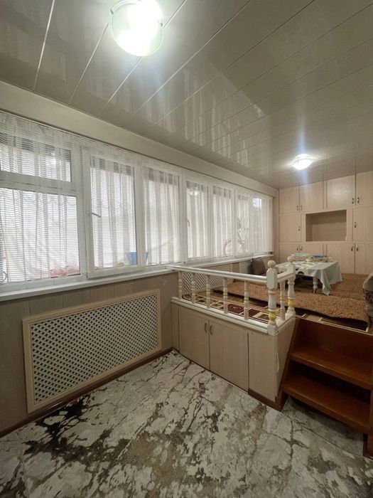 Shoyhontohur tumani Beltepa mavzesida 4 honali 2 etaj uy sotiladi