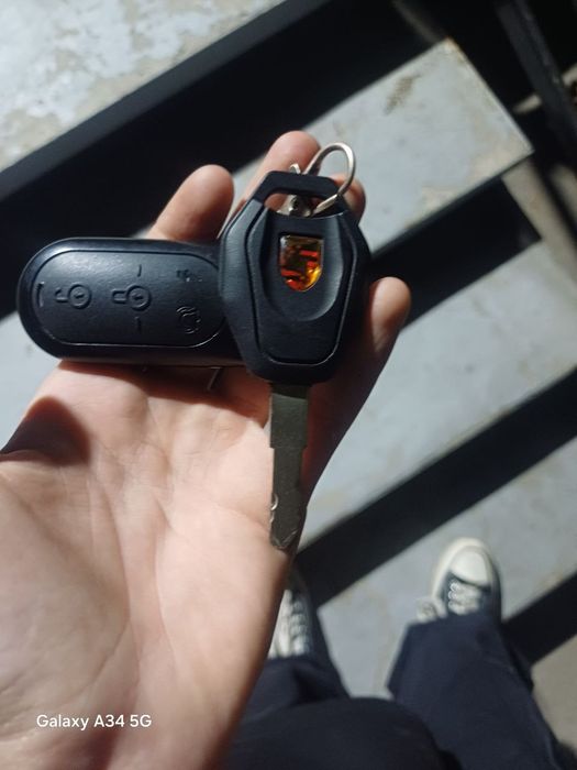 Скутер электронный