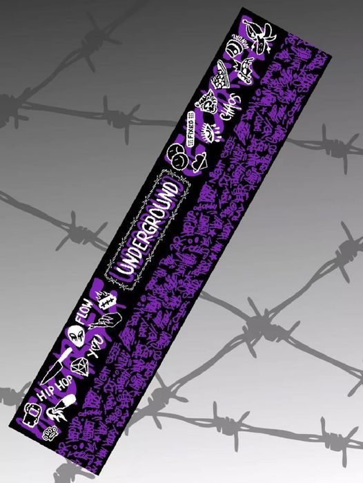 Черно-фиолетовый шарф