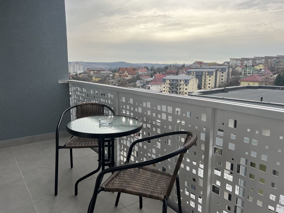 Apartament 2 camere decomandat Pacurari Kaufland