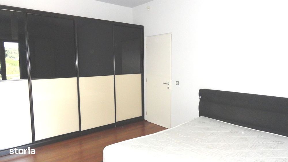 Apartament spatios, modern la etajul unei vile , Grigorescu
