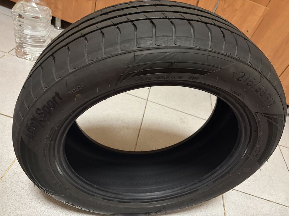 Продам летние шины 215/55/R17