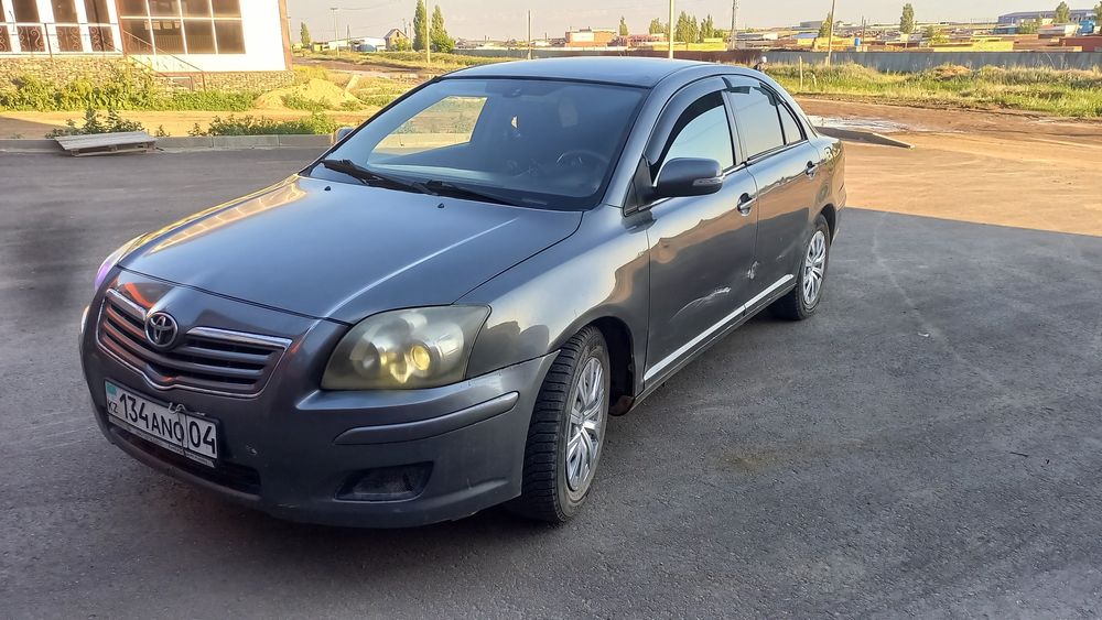 Тойота авенсис 2006 г
