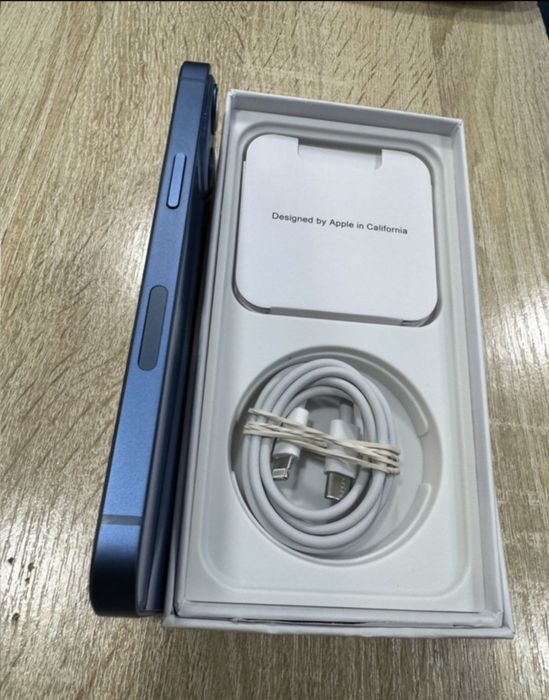 Продаётся Iphone 13 на 128гб