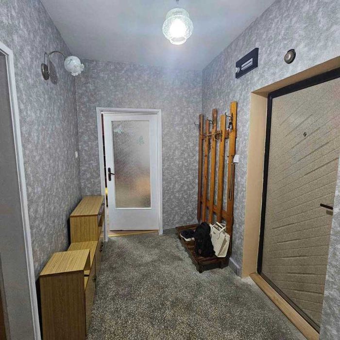 Дава се под наем Едностаен апартамент в Русе, Център - 65 кв.м за 357 € - Снимка #8