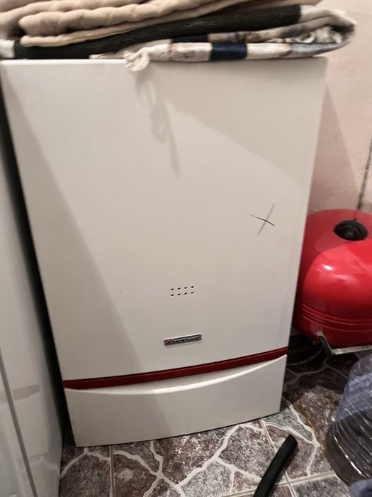 Сатылады газовый котёл HUBERT AGB 26DC