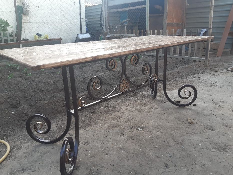 Качели и скамейки