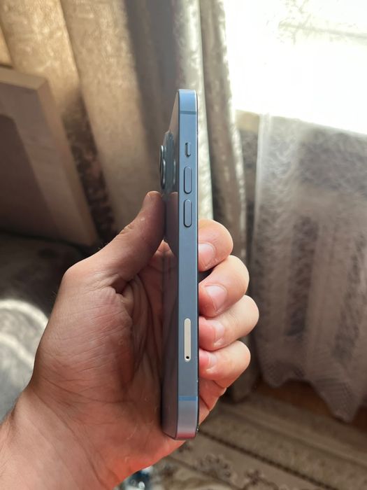Продам айфон 14 без коробки