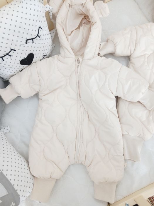 Продам комбинезон осень-весна