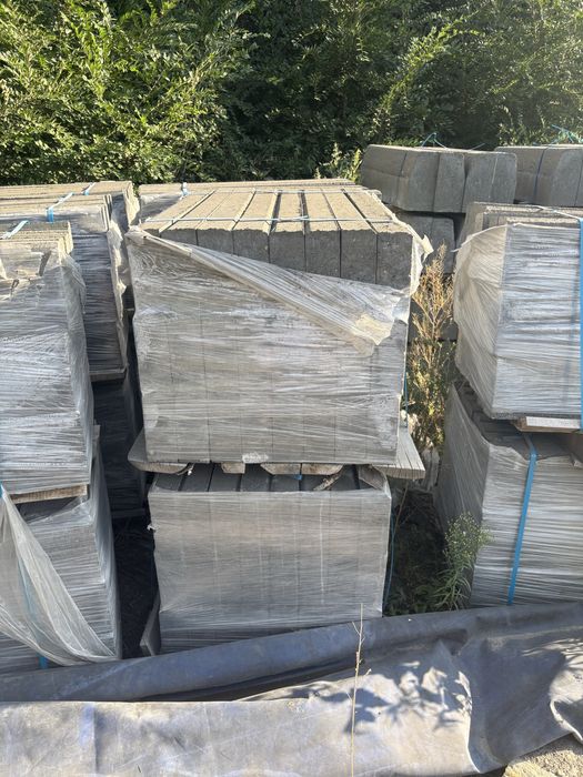 Бардюр сатылады.