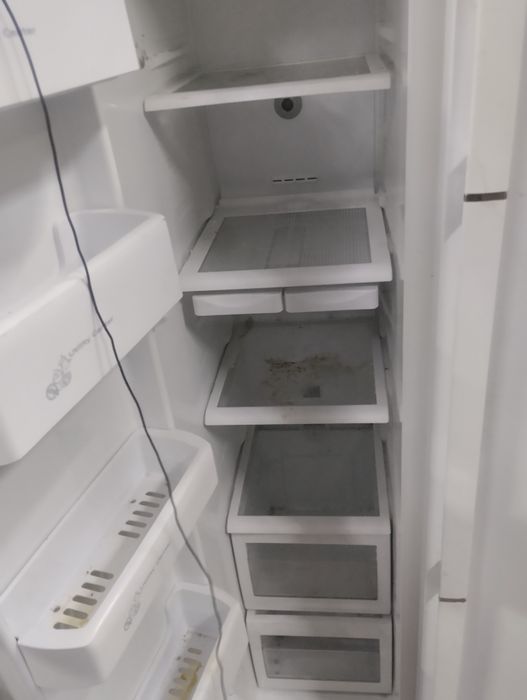 Холодильник широкий