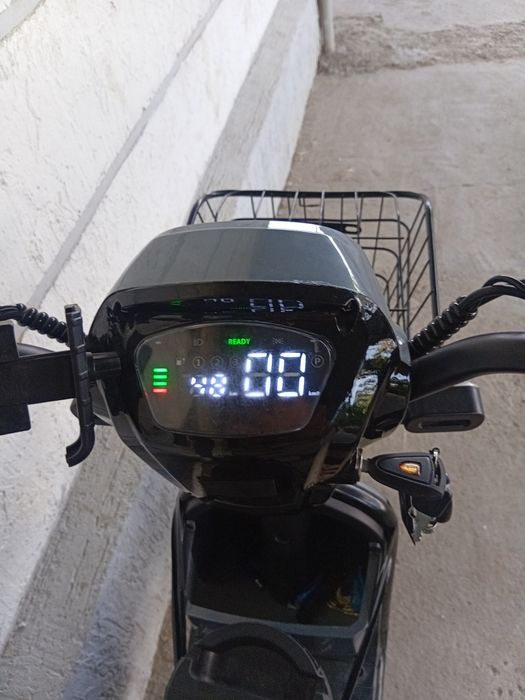 Электроскутер ск8 новый