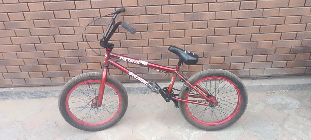 BMX Petava Hurricane