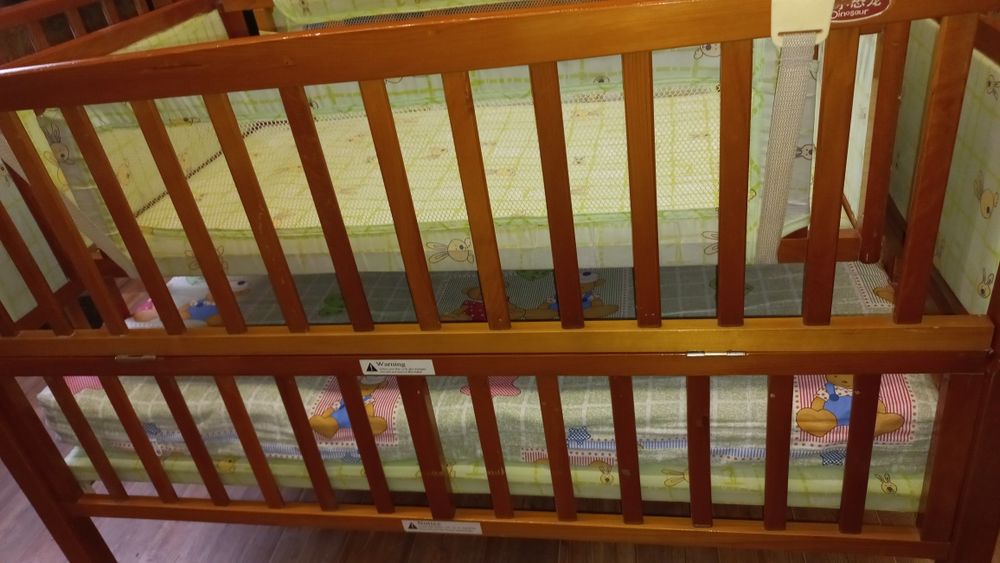 детская кроватка с люлькой