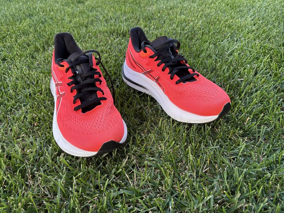 Adidasi Asics GT-2000 12