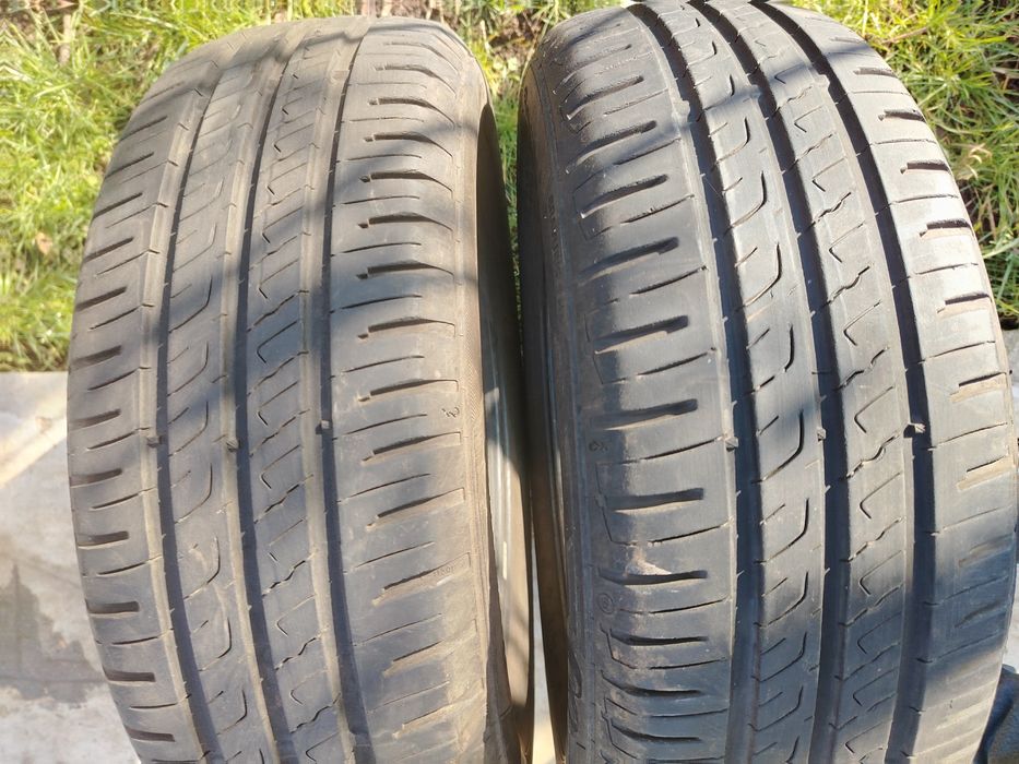 Гуми два броя 195/60/15