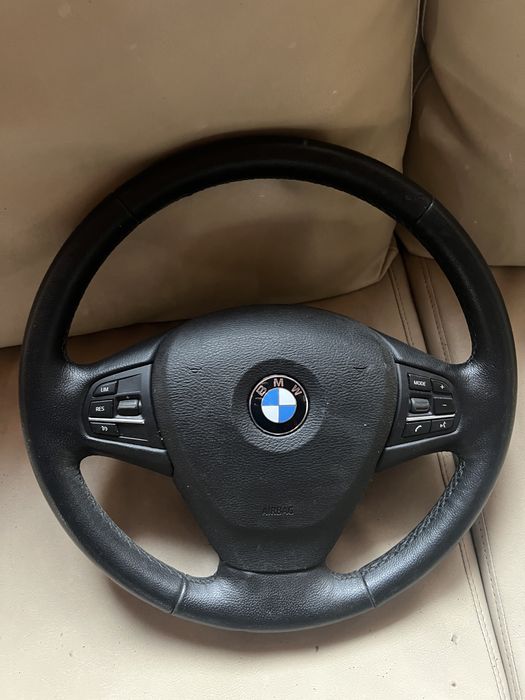 Volan x5 f15 ca nou