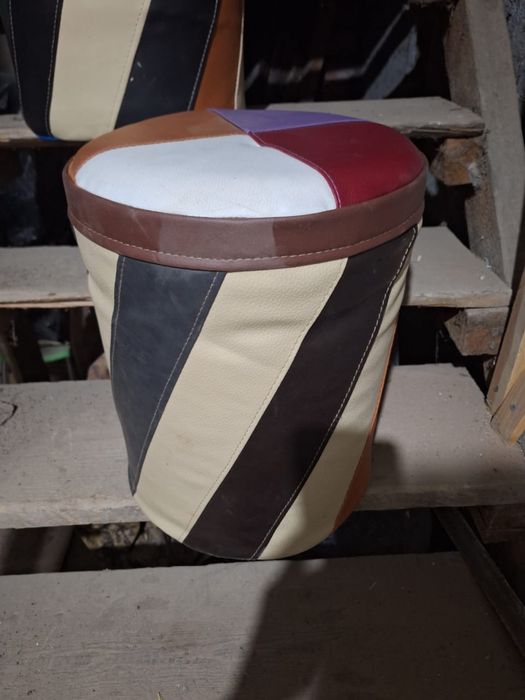 Двер,табуретка,пуфик,сидилька