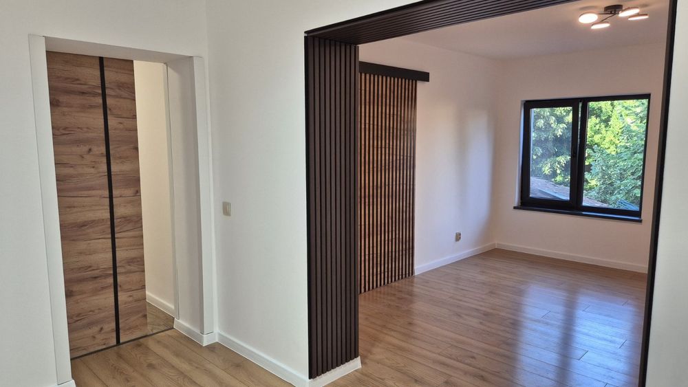Продава се Къща в Добрич, Център - 80 кв.м за 2100 €/кв.м - Снимка #15