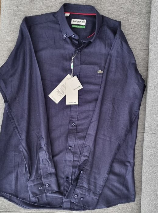 Vând cămașă Lacoste!