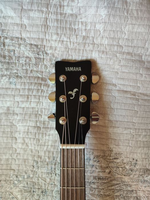 Yamaha FG800 BLack