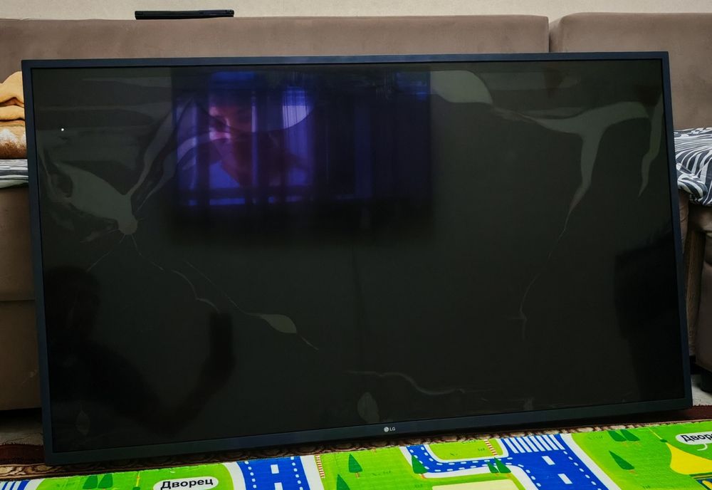 Продам два телевизора.