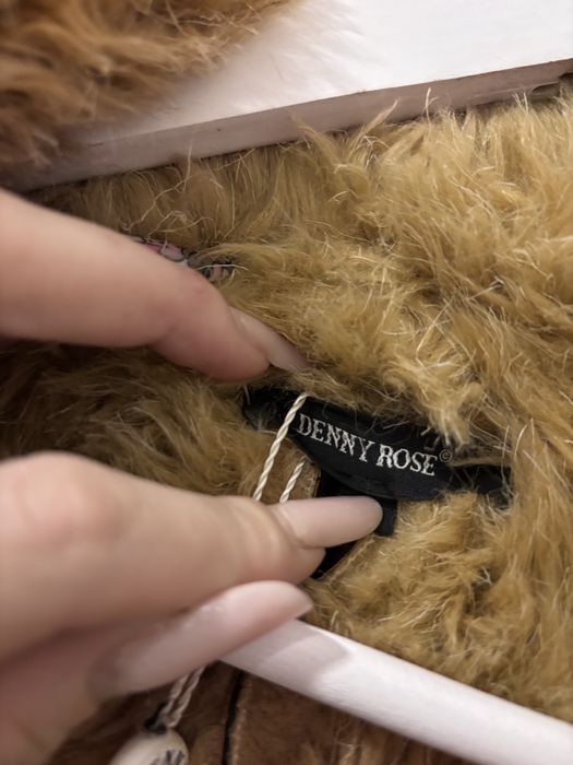 Haină de piele îmblănita Denny Rose nouă