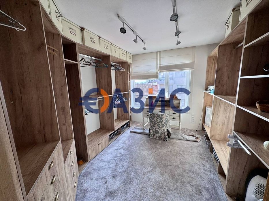 Продава се Четиристаен апартамент в Свети Влас - 150 кв.м за 1054 €/кв.м - Снимка #10