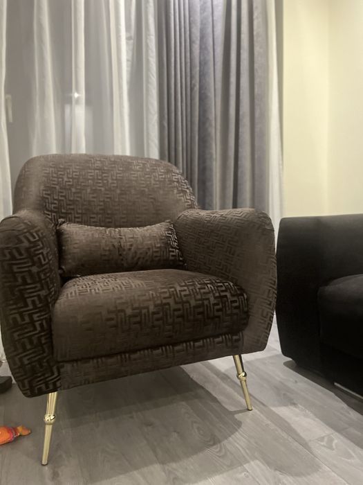 Стол - фотьойл .