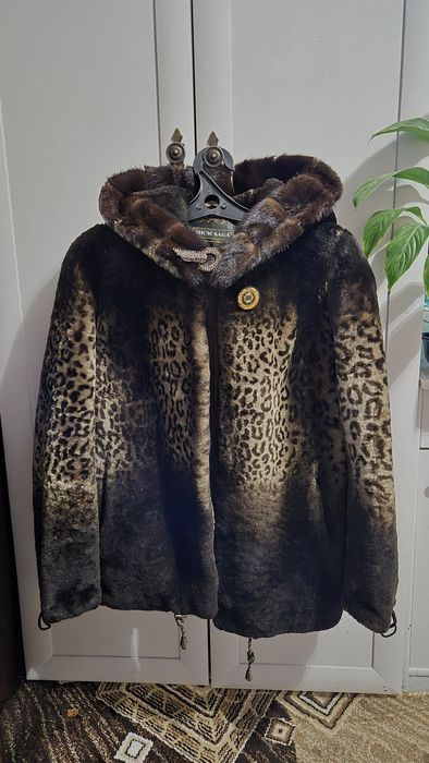 Продам шубу цигейковую
