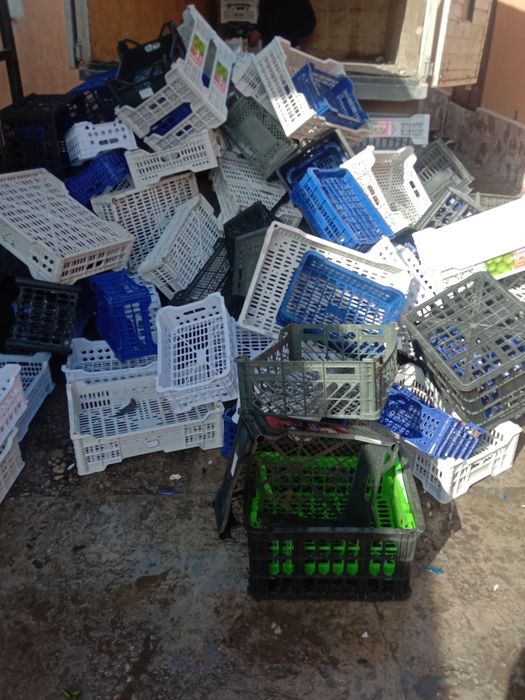 Пласмас яшик яшик