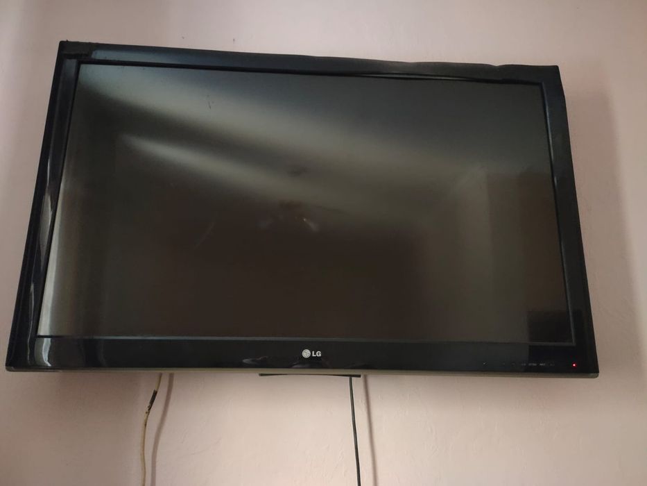 Телевизор марки LG
