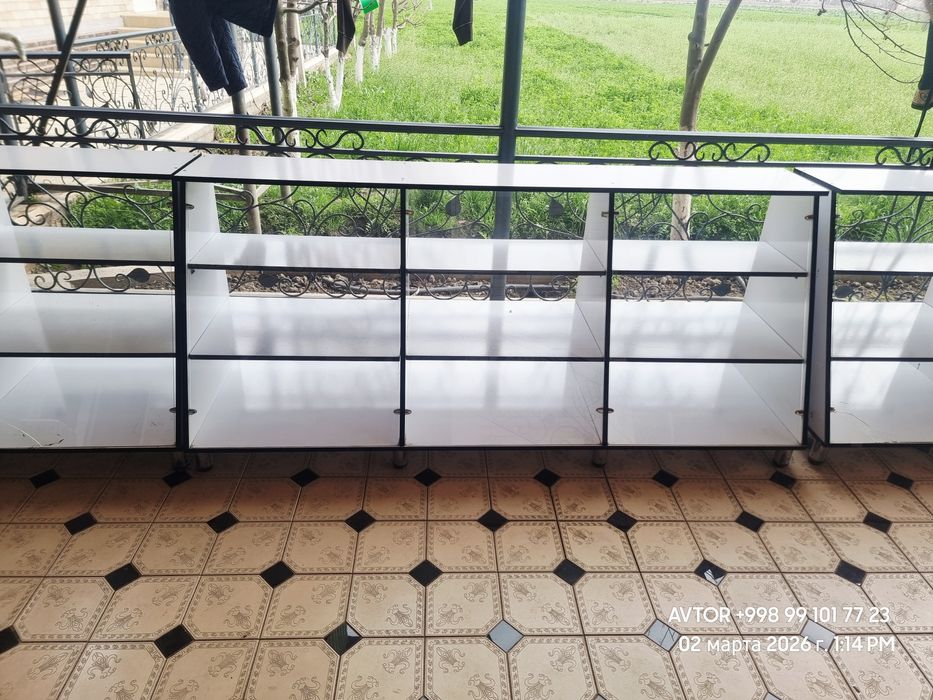 Стеляж для магазина