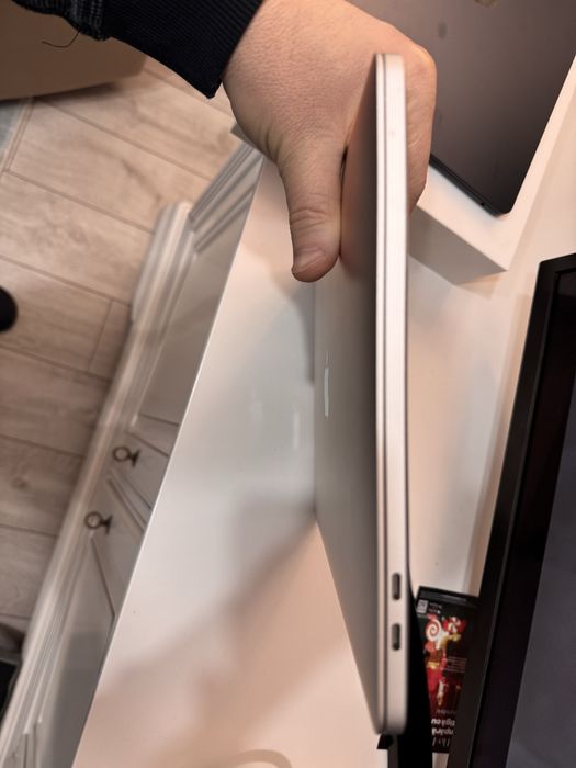 Macbook Pro, 13, M1, 8 RAM, 516GB