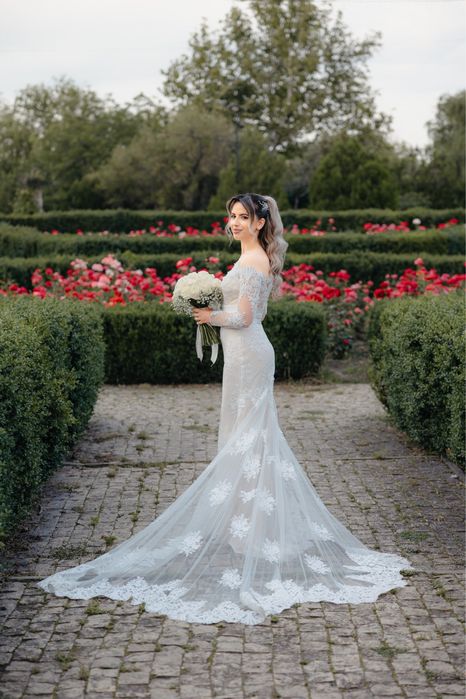Rochie mireasa dantela