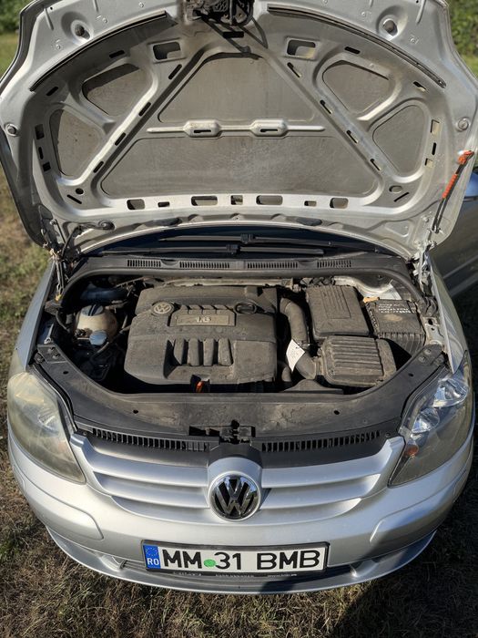 Volkswagen Golf Plus 1.6 MPI 102 CP | Benzină | 2006