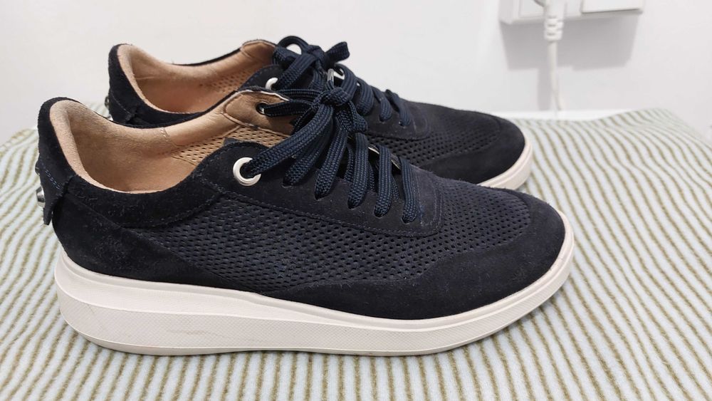 Pantofi sport Geox marime 37