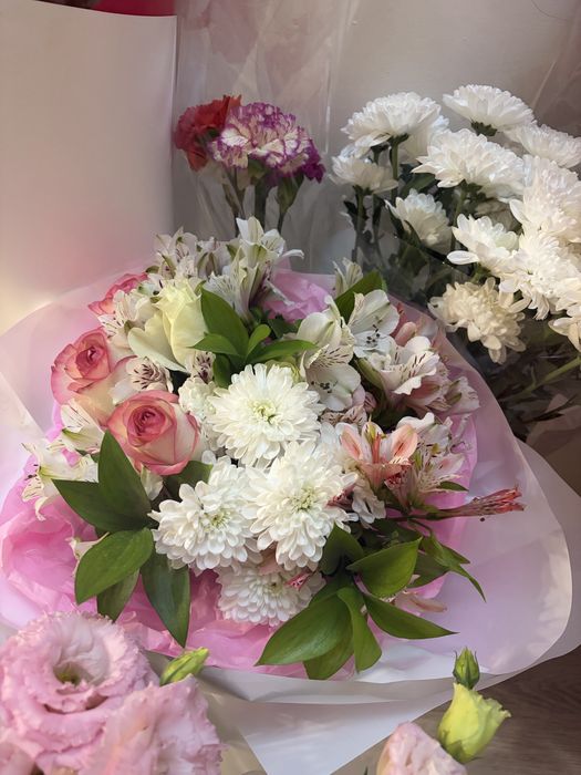 Продам букеты свежие