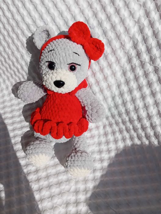 Плюшени мечета ръчно изплетени