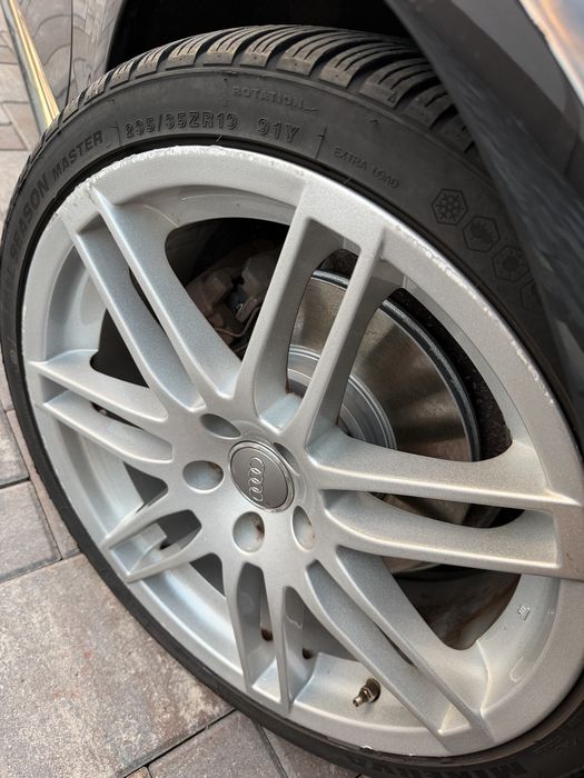 Audi A4 B8 2.0 TDI • Limuzina •
