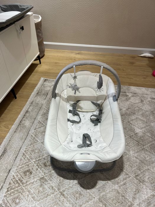 Шезлонг Joie wish