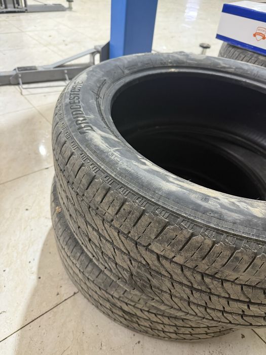 Продается комплект покрышек