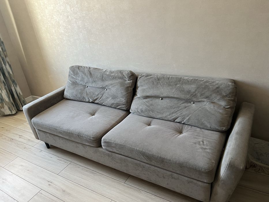 Продам диван только самовывоз