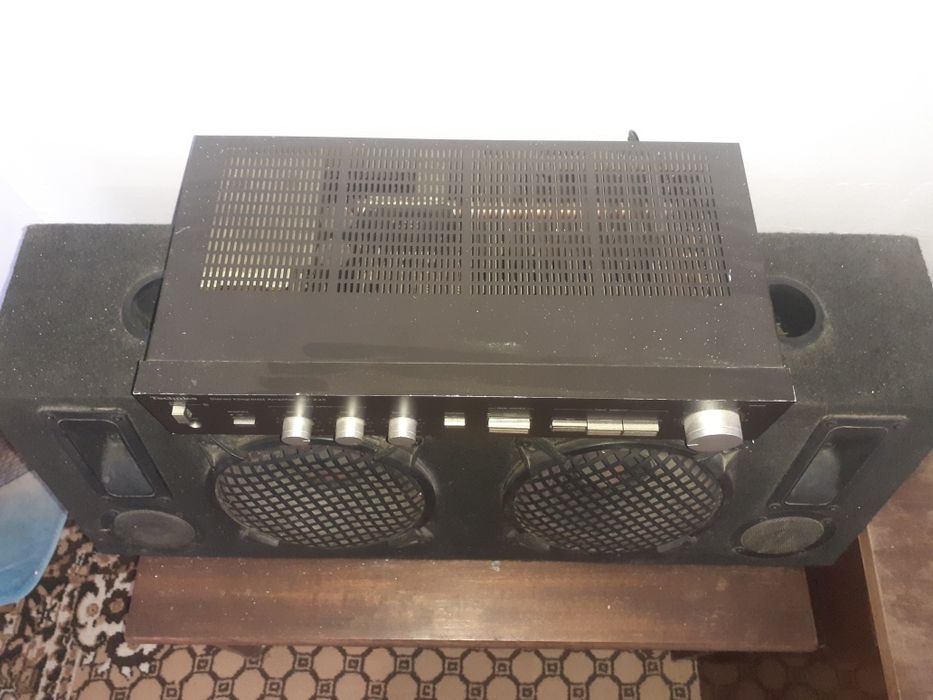 двойна колона с усилвател