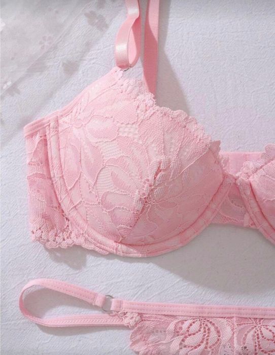 Дамски сет бельо, розово