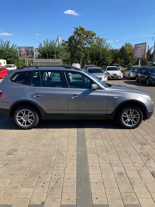 Vand BMW X3 2.0 150 cp an fabricatie 2007