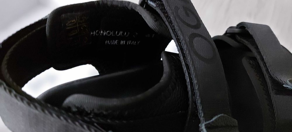 SANDALE BOGNER ORIGINALE made in italy. numar 41.