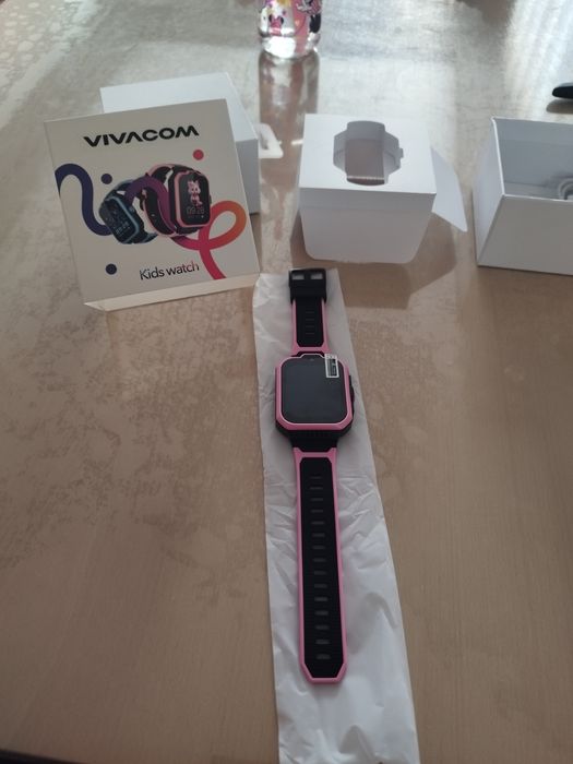 Часовник с карта