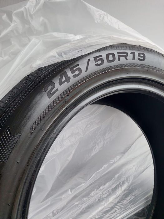 Шины   245/50/19